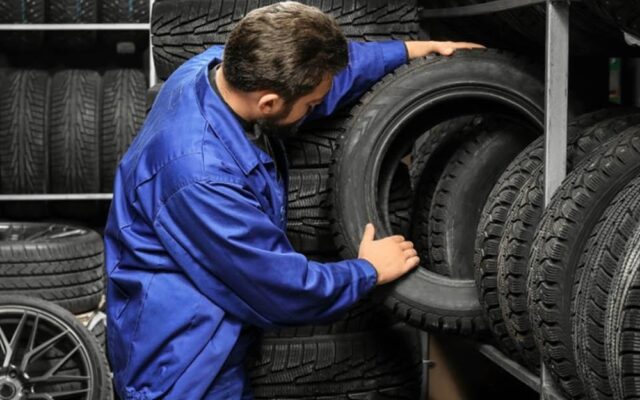 pros-cons-of-buying-used-tyres-cover-080620211146