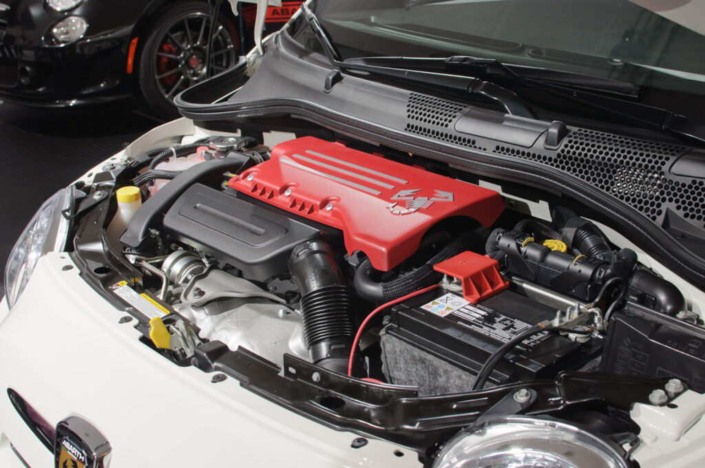 5 signs your car needs a new battery - Know when to get a car battery replacement