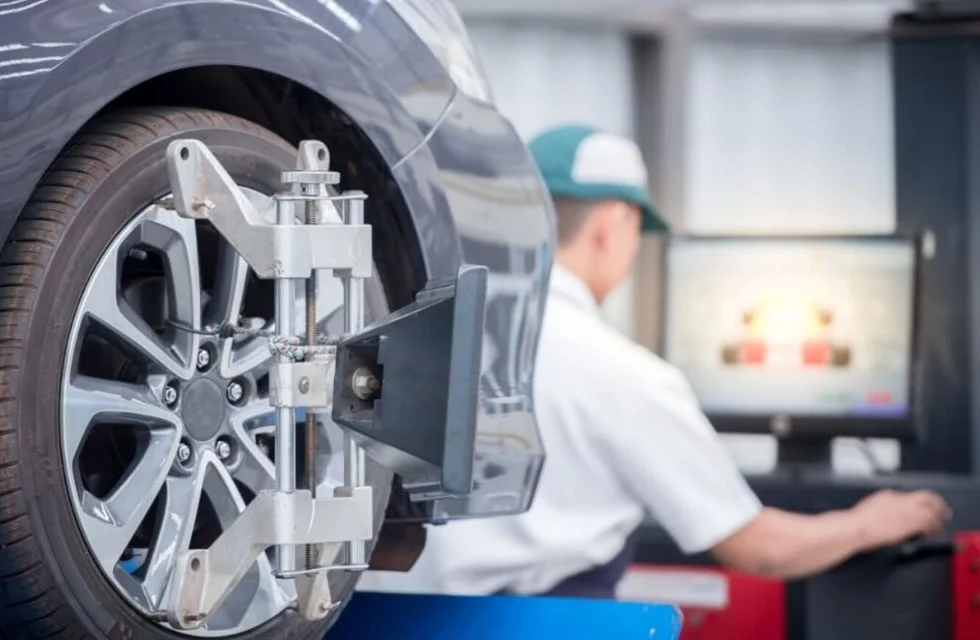 How Car Tyre Balancing Can Help Your Car Tyres Runs Smoothly?