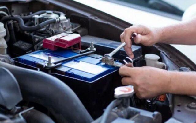 What Are the Common Signs You Need a New Car Battery