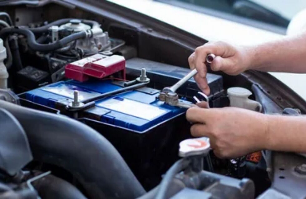 What Are the Common Signs You Need a New Car Battery