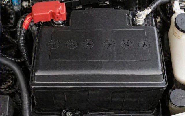What Are the Common Signs You Need a New Car Battery