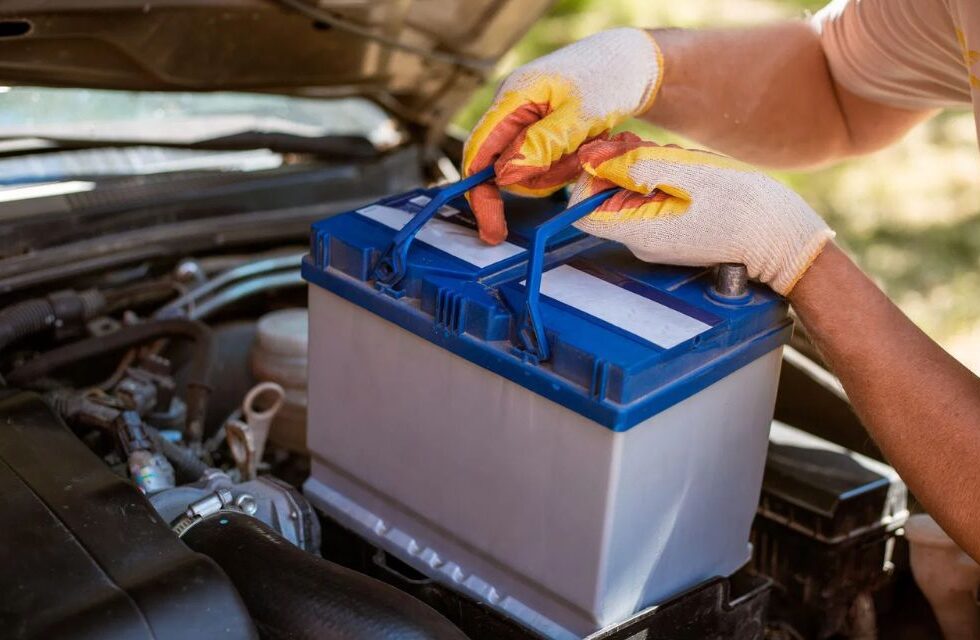 What’s Included in a Professional Car Battery Replacement Service