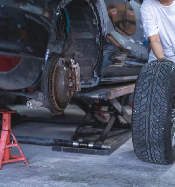 Not Sure When to Change Your Tyres? Here’s What UAE Drivers Should Watch in 2026