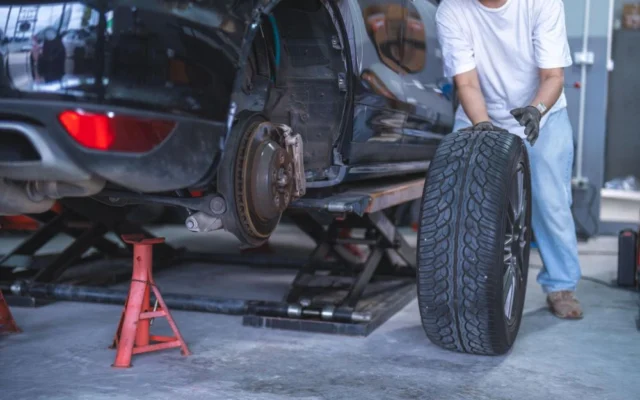 Not Sure When to Change Your Tyres? Here’s What UAE Drivers Should Watch in 2026
