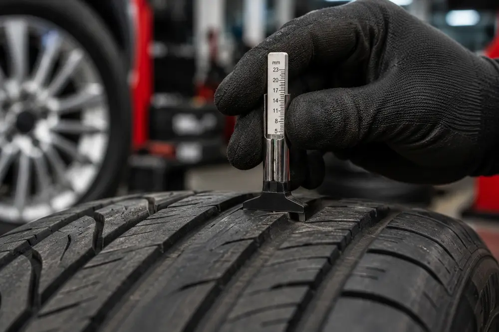 Best Tyre Shop in Abu Dhabi: Buyer's Selection Guide